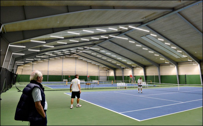Klubnyt: Ny tennishal i Humlebæk indviet