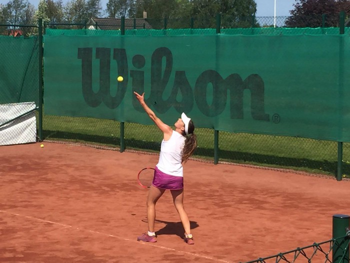 ITF Båstad: Karen Barritza uddeler også “æg” i semifinale