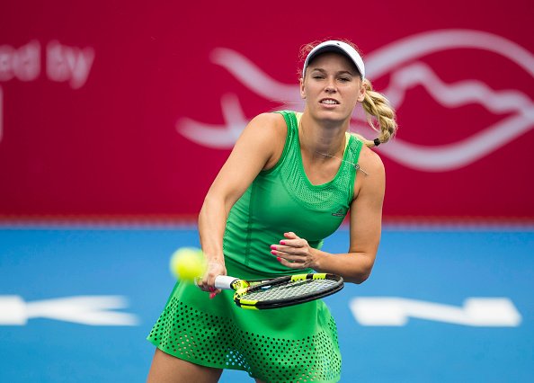 WTA Hong Kong 2016: Caroline Wozniacki sender Englands Heather Watson ud