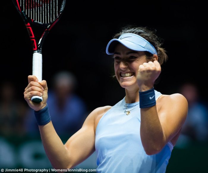 WTA Finals Singapore 2017: Caroline  — Garcia vandt i en thriller