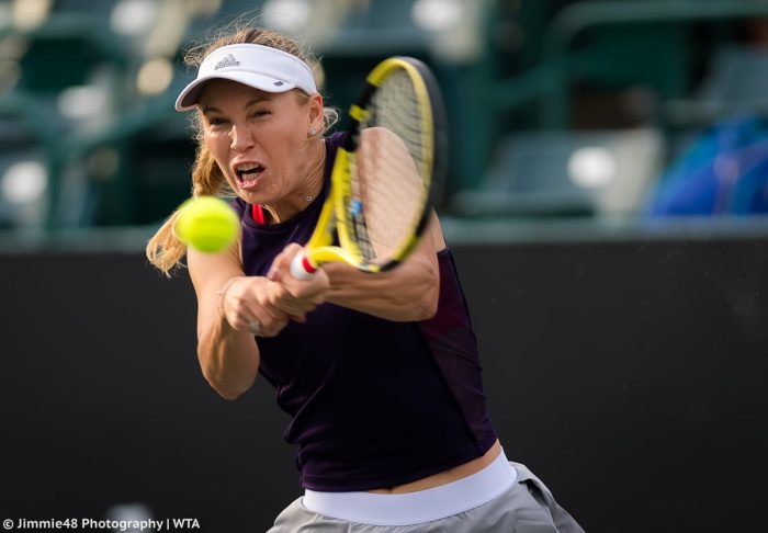 WTA Charleston 2019: Wozniacki videre efter sejtrækker
