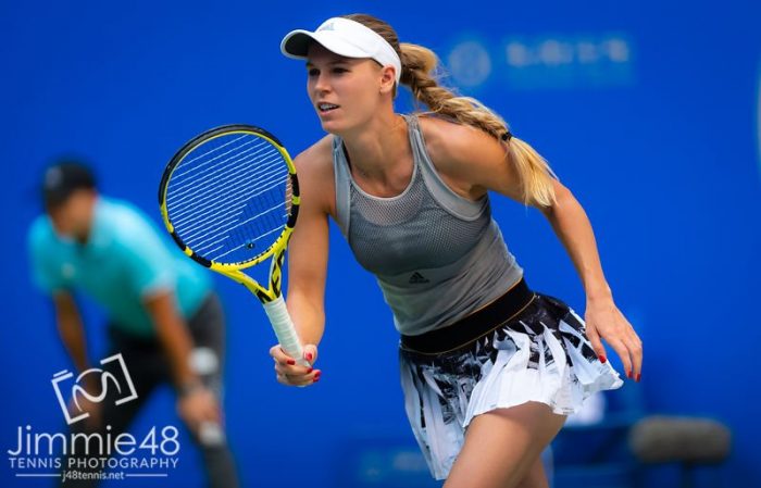 WTA Beijing 2019: Wozniacki videre efter mesterligt spil